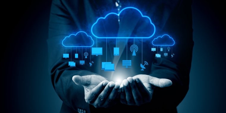 Smart Manufacturing with Blockchain and Cloud