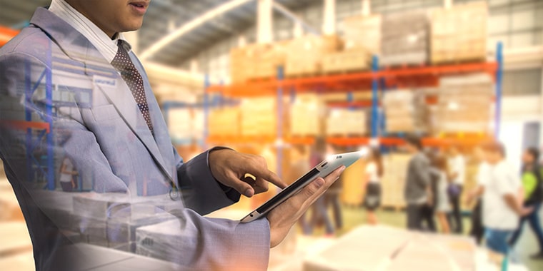 Robust Warehouse Management